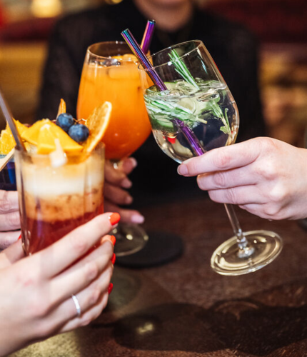 Cocktails & Fingerfood
