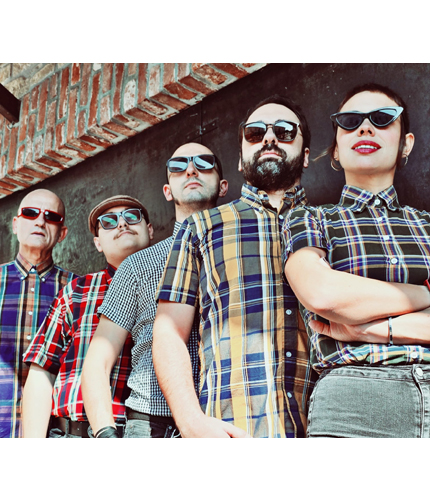 LOS FASTIDIOS
