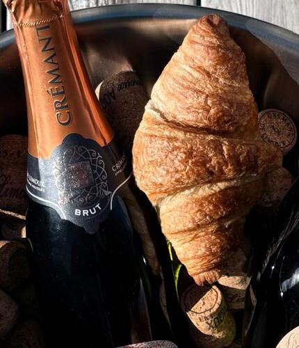 CRÉMANT & CROISSANT 14. MAI FRÜHSCHOPPEN 